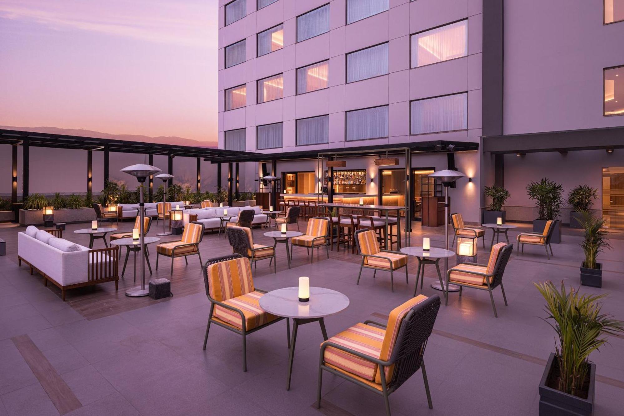 מלון Courtyard By Marriott שילונג מראה חיצוני תמונה
