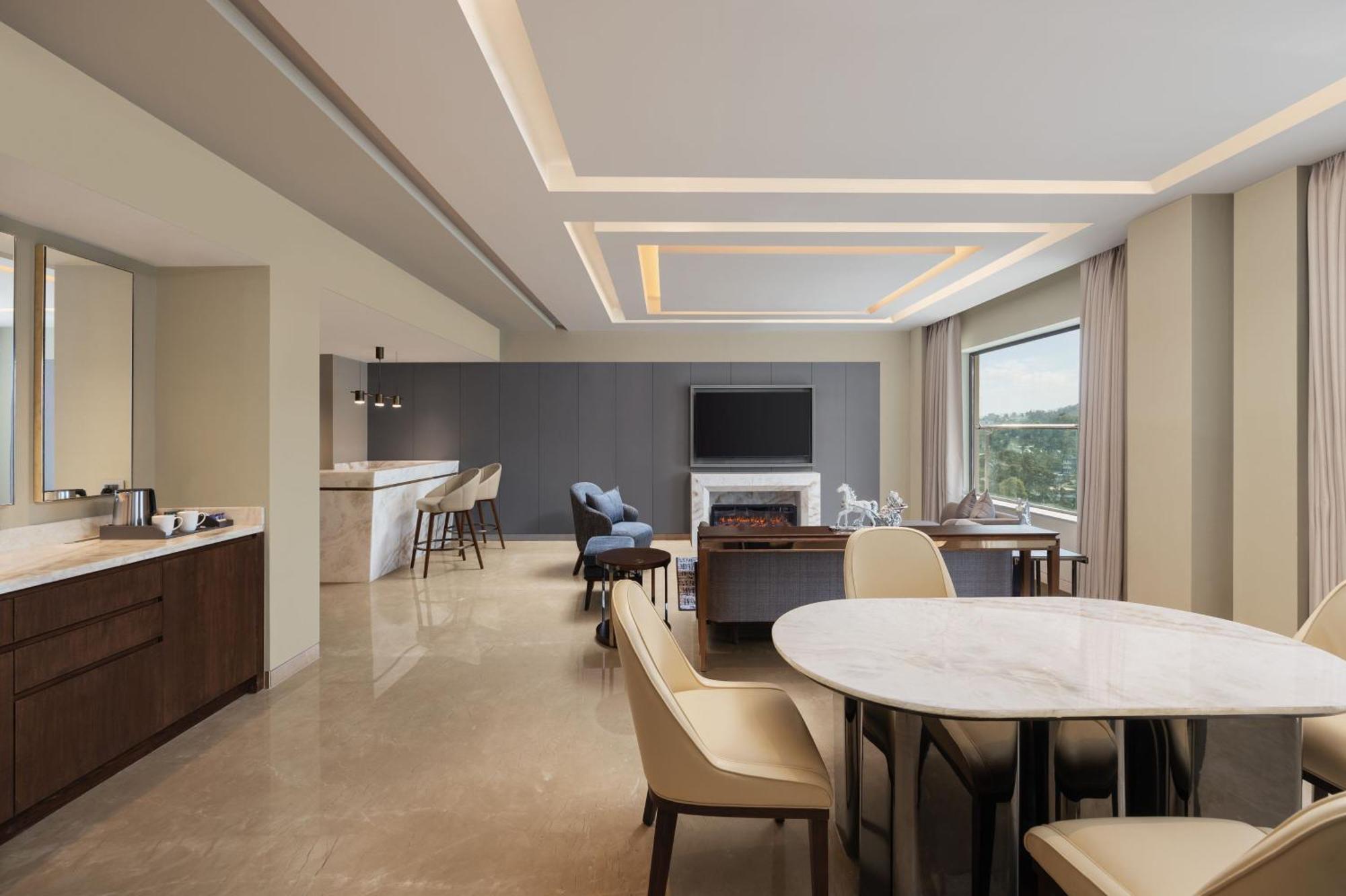 מלון Courtyard By Marriott שילונג מראה חיצוני תמונה